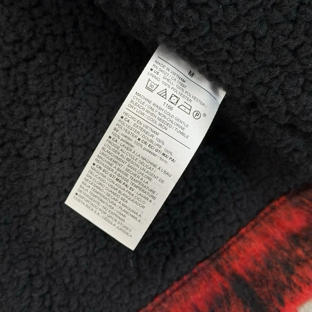 Old Navy Red Black Buffalo Plaid Sherpa Lined Jacket Men's Medium NWT